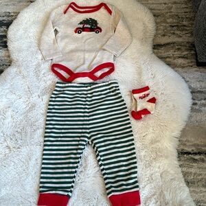 Baby Essentials 9mos. Holiday set- 4 pieces